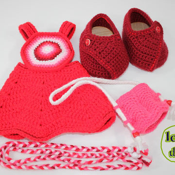 Crochet Doll Pattern, Amigurumi doll pattern, Large doll, 21"/53cm, Nora