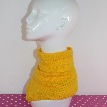 Easy V Neck Cowl