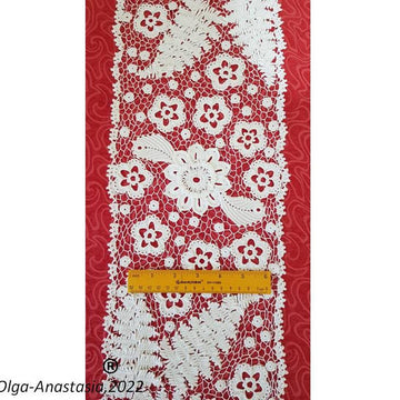 Irish crochet lace runner
