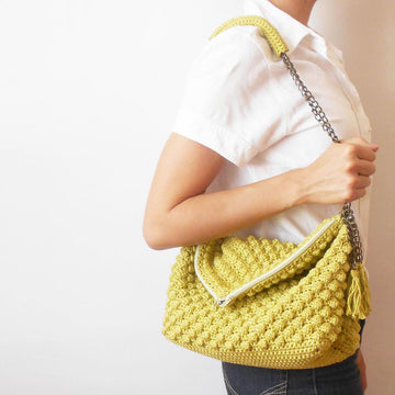 Bobble stitch bag pattern