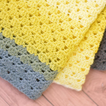 Double Peephole Shawl