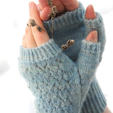 Wintermint Mitts