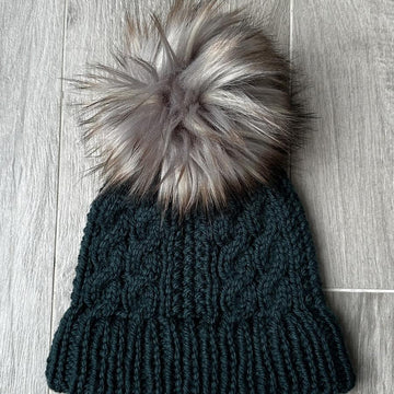 Kerri's Seed & Cable Beanie