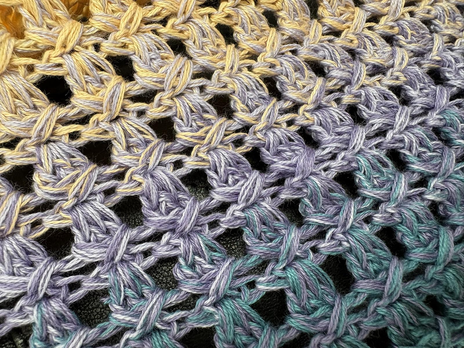 Triangular Scarf "Erato"