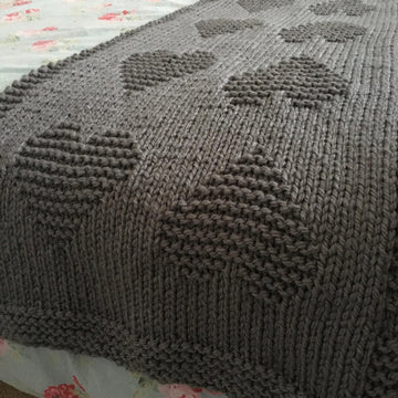 Heart Bed Runner Blanket