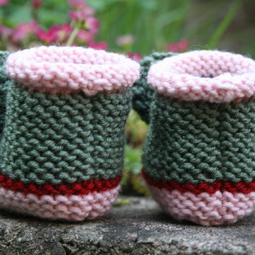 Froggy Booties
