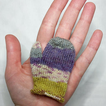 Teensy Mittens