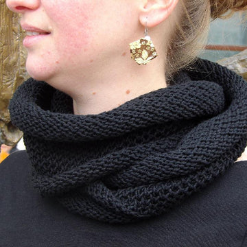 Honeycomb cowl