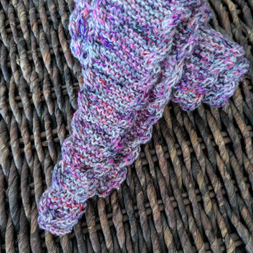Scalloped Mini Scarf and Shawl