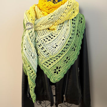 Triangular Scarf Idyia