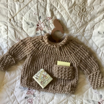 Little Town Pullover Annie