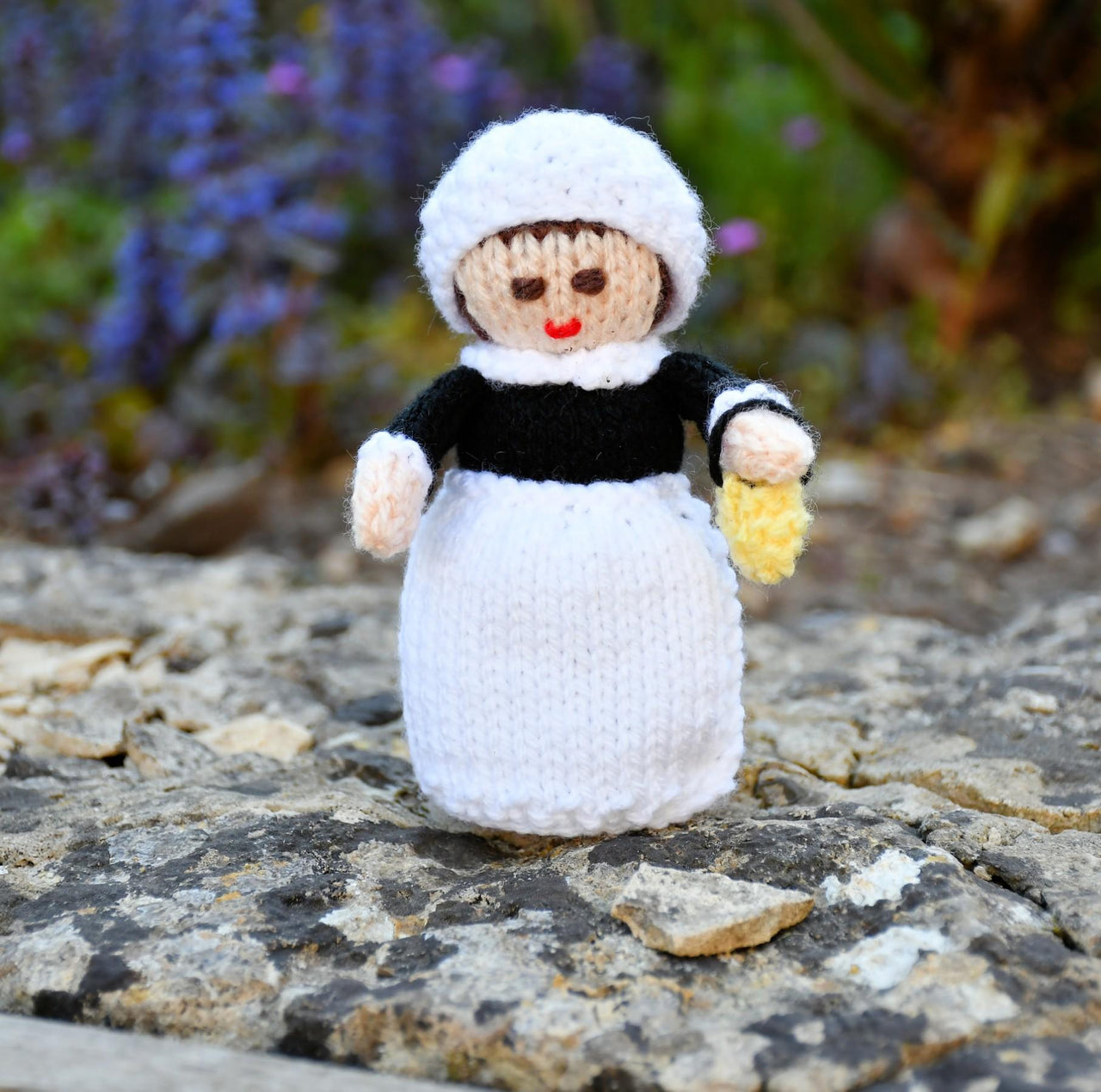 Miniature Florence Nightingale Doll Knitting Pattern - Toy Knitting Pattern