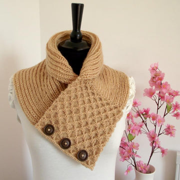Honey Waffle Cowl