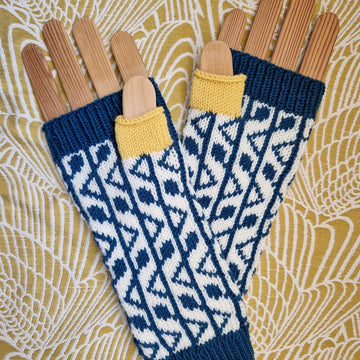 Buds in May Mitts