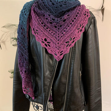 Triangular Scarf "Themis"