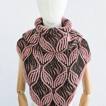 Rose Buds Shawl