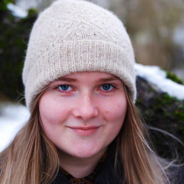Subtle Snow hat