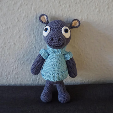 Crochet pattern for hippo Lisa!