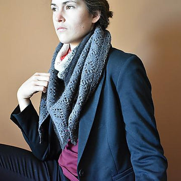 Labyrinth shawl