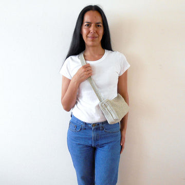 Favorito Cross Body Bag