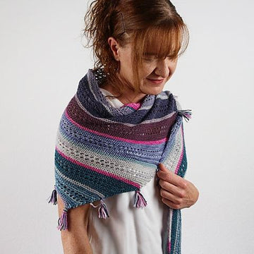 Shawl without weaving ends
