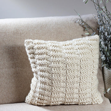 Dorina pillow cover