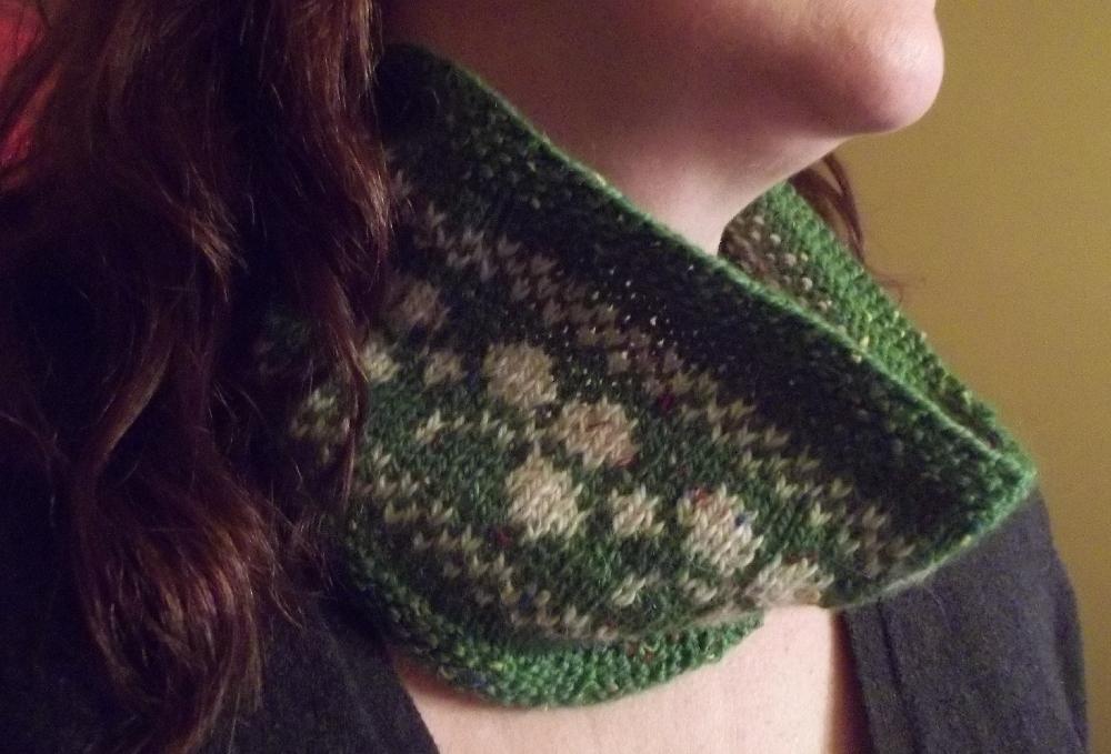 Shamrock Cowl