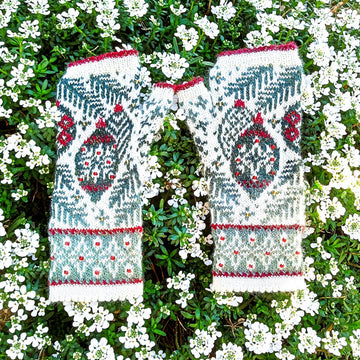 Merry Christmas Tree Mitts