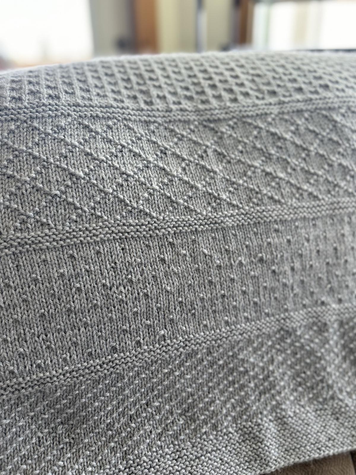 Simple Knit / Purl Blanket