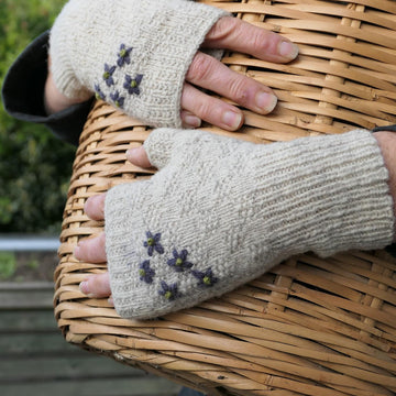 Lazy Daisy Fingerless Mitts