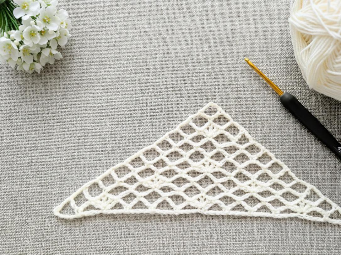 Crochet Bandana/Shawl Pattern/Chart #3