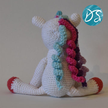 Hope the Unicorn Amigurumi