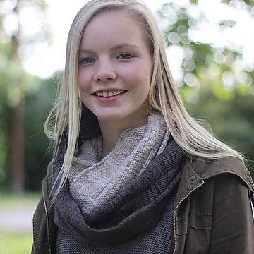 Arwen cowl