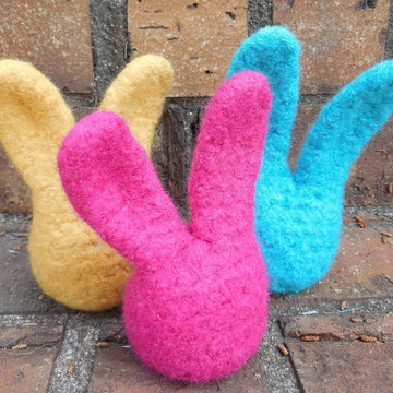 Eggcellent Tote and Bunnies