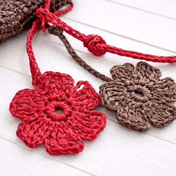 Raffia flower bag charm and keychain crochet pattern B1