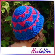 Triangles beanie by HueLaVive