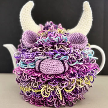 Highland Cow Teacosy
