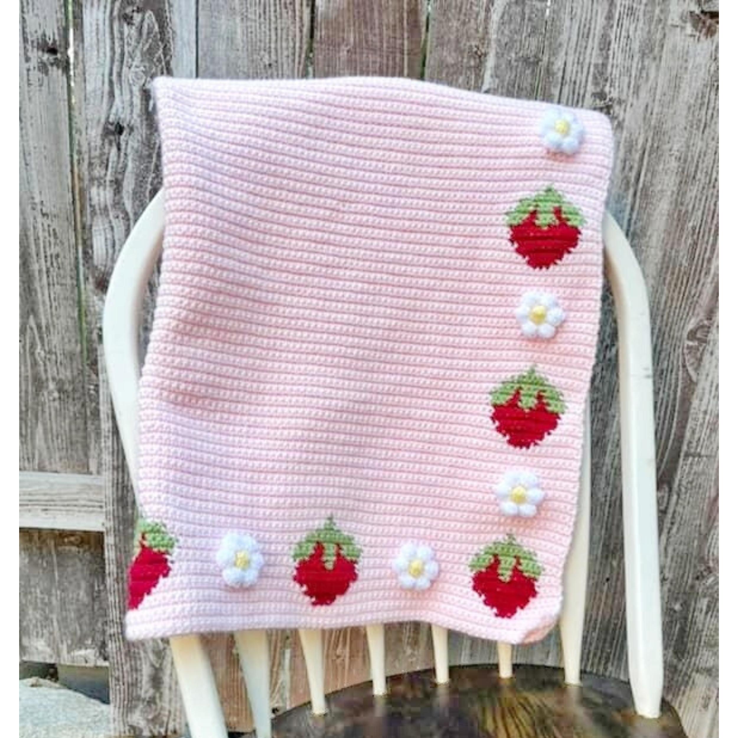 Daisy Berry Border Blanket