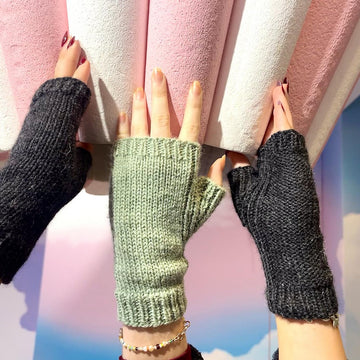 Nimmo Street Mitts