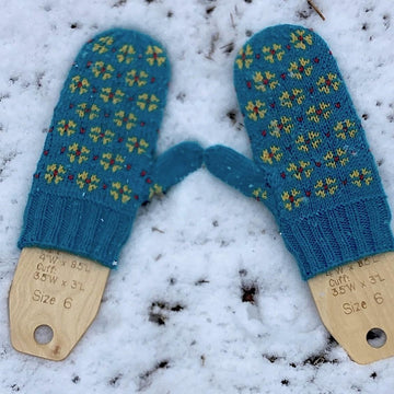 Petite Fleur Mittens