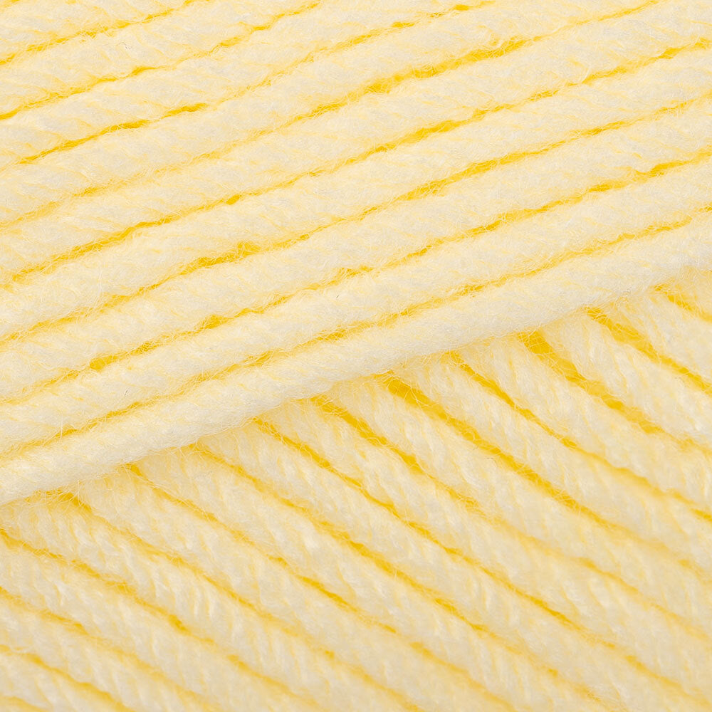 James C. Brett Top Value Chunky