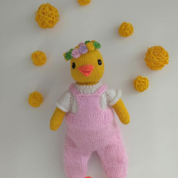 Chick knitting pattern