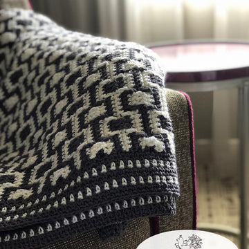 Chic Modern Mosaic Blocks Throw