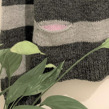 Sweater THREE - Circular