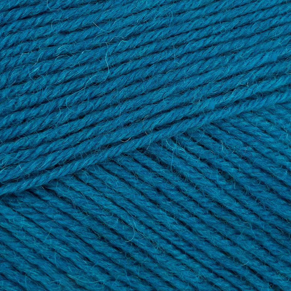 West Yorkshire Spinners Signature 4 Ply