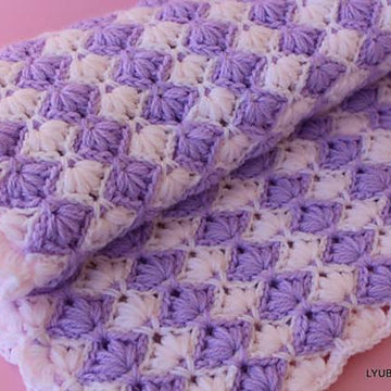 Baby Blanket "Lilac Lily" With Puff Flower
