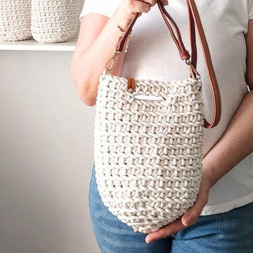 Arco Crossbody