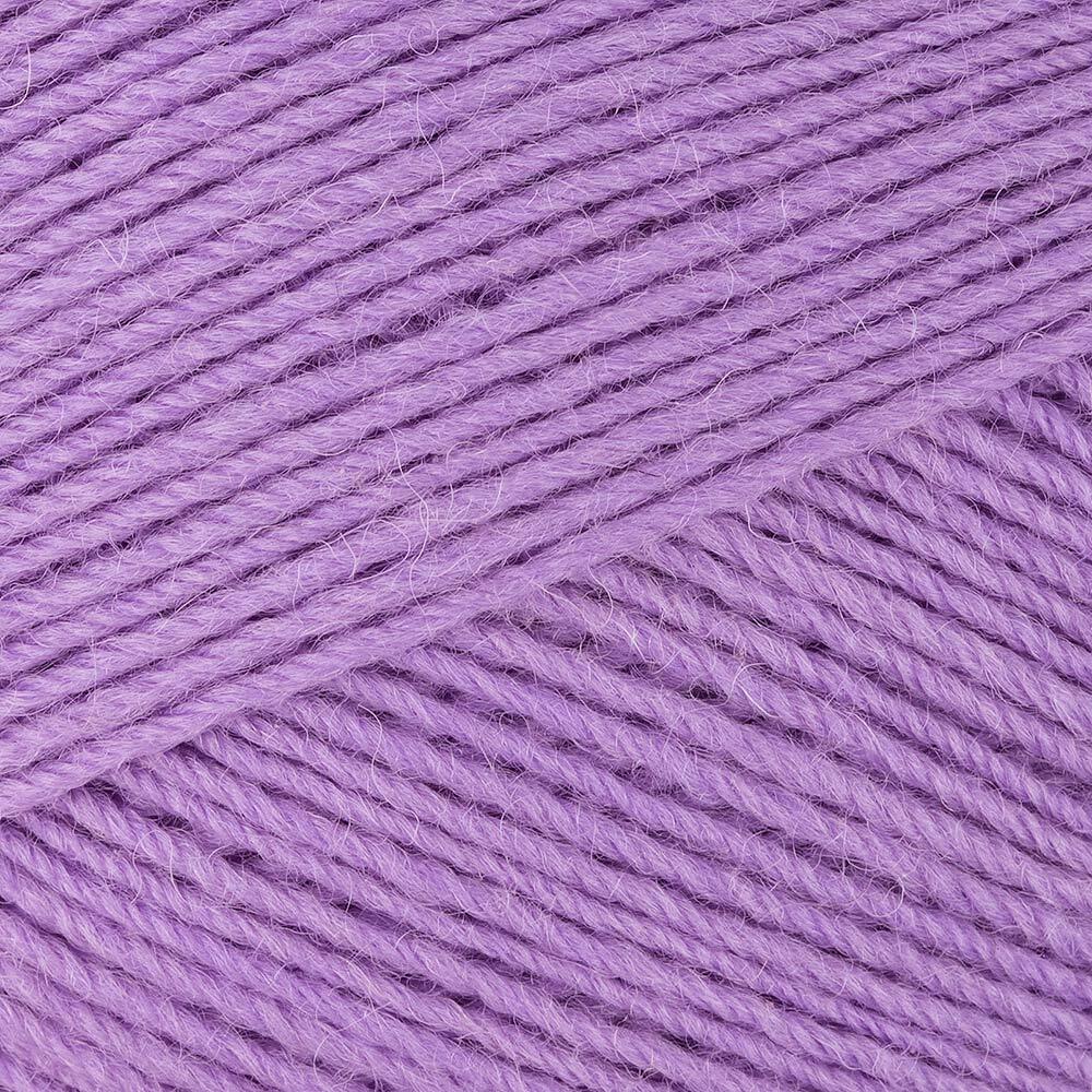 West Yorkshire Spinners Signature 4 Ply