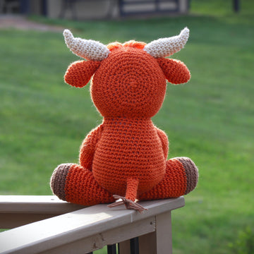 Harry the Highland Cow Amigurumi