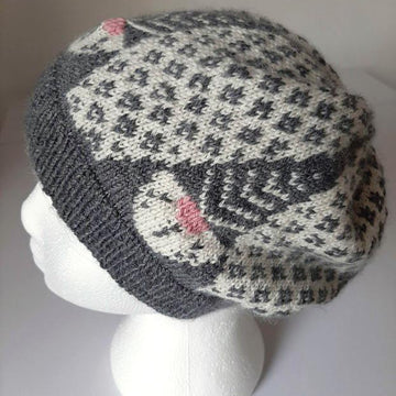 Five gnomes hat